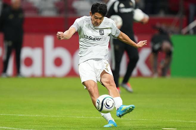 '손흥민 선발 출전' LAFC, '골대 두 번' 톨루카와 전반 0-0 마쳐