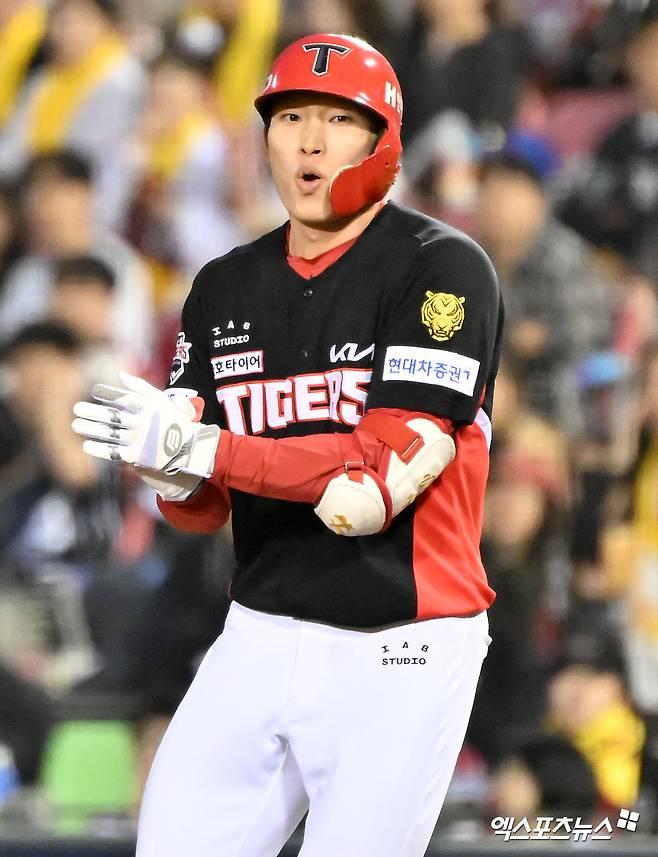 꽃감독 결단 내렸다! '4G 연속 무안타' 김호령 선발 제외…투수 이형범 1군 콜업 [광주 현장]