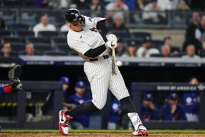 MLB 양키스 저지, 시즌 15호포 폭발…무라카미 제치고 홈런 선두