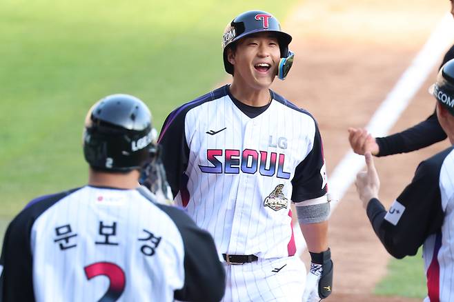 ‘쓰러진 문보경’→LG가 만난 ‘초대형 암초’…이재원·송찬의, 이젠 ‘주력 멤버’ 돼야 한다 [SS포커스]