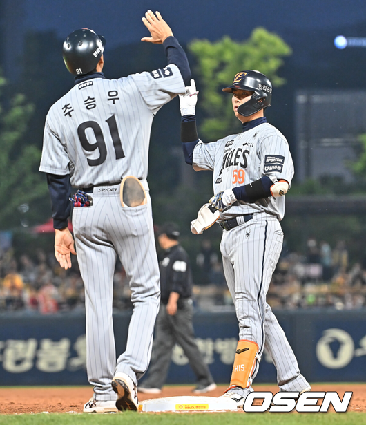 정우주 제구난 2회 강판→4홈런 19안타 불방망이→김서현 노아웃 4실점....한화 11-8 진땀승, KIA 양현종 6실점 [광주 리뷰]