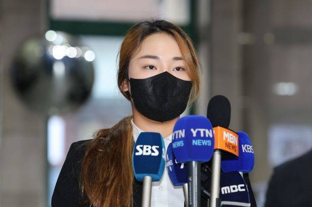 [버디or보기]윤이나가 윤이나 했다…실력은 돌아왔지만, 정직은 오지 않았다