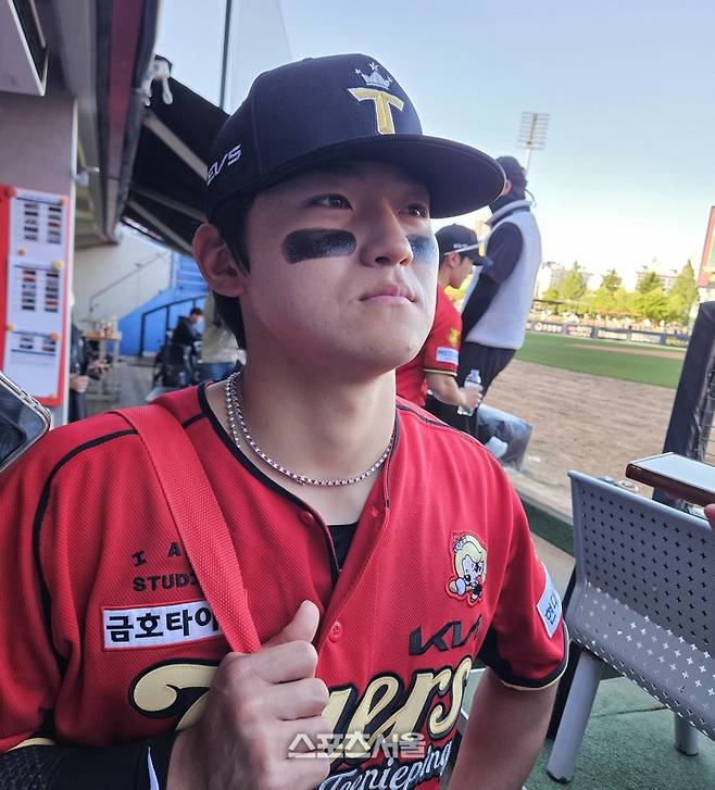 ‘51홈런 페이스’ KIA 슈퍼스타, “대포 왜 늘었나요?”…돌아온 ‘답’이 기묘하다 [SS시선집중]