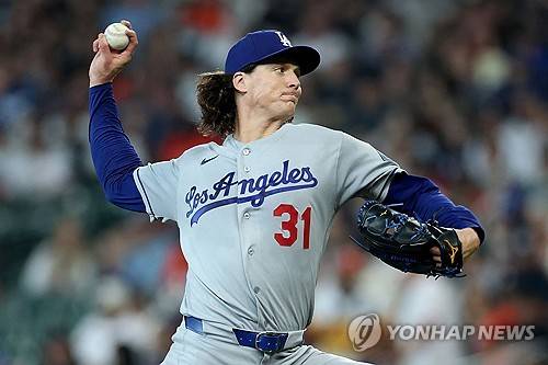 '코치에 어깨빵' KBO시절 인성부터 문제였는데…LA 다저스 새 선발 1순위 올랐다→