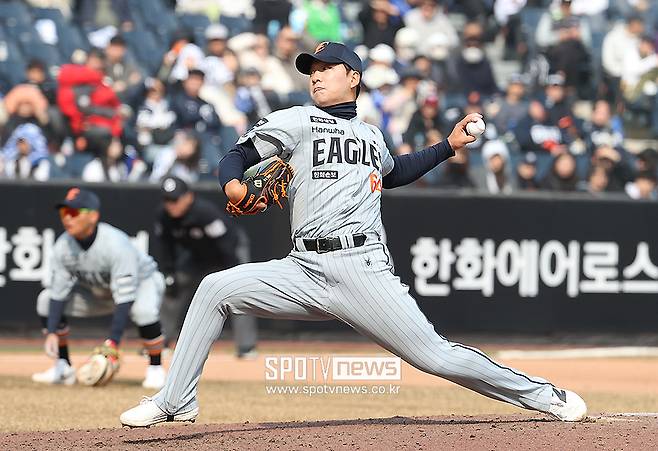 ‘156㎞’ 김서현, ‘157㎞’ 정우주의 실패… ‘142㎞’ 투수의 무실점 행진이 교훈될까