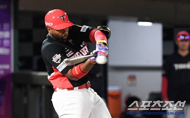 KBO 최초 기록이라니, KIA 진짜 고민 되겠네…