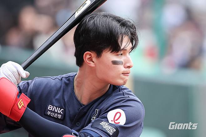 '스윕패 위기' 롯데 라인업 대폭 변경! 윤동희 선발 복귀, 손호영도 3루수로 출전한다