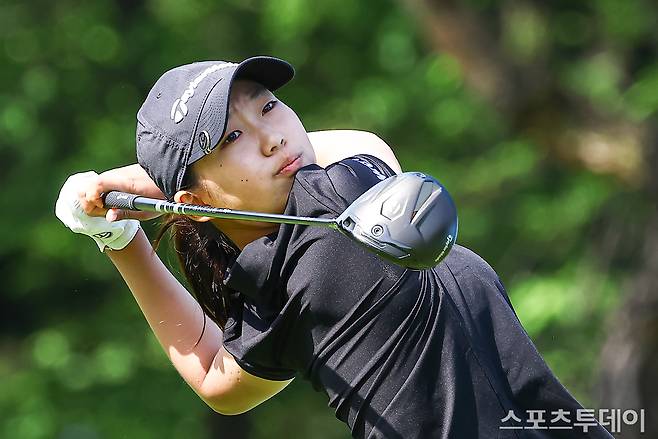 14세 아마추어 김서아, KLPGA 투어 대회서 깜짝 홀인원