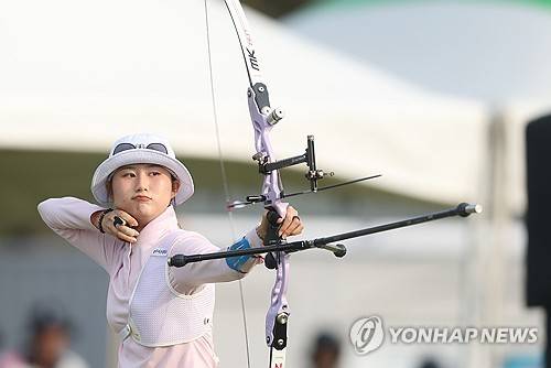 믿었던 김우진마저 흔들렸다…한국 양궁, 월드컵 혼성 단체전 아쉬운 銀→중국에 3-5 무릎