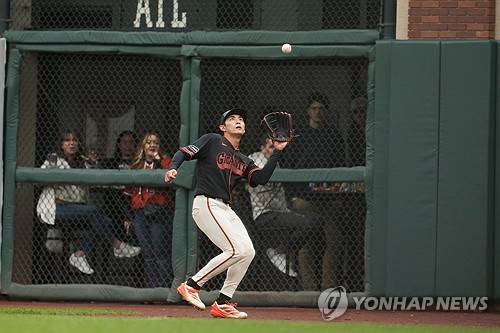 이정후, 2G 연속 안타 치면 뭐하나…SF 안타 20개 얻어맞고 '3-13 대패'→NL 서부지구 꼴찌