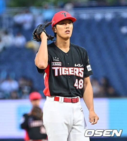 또 볼볼볼, 3회 못 채우고 4실점 강판…“날씨처럼 화창하게 웃었으면” 꽃감독 바람은 이뤄지지 않았다 [오!쎈 부산]