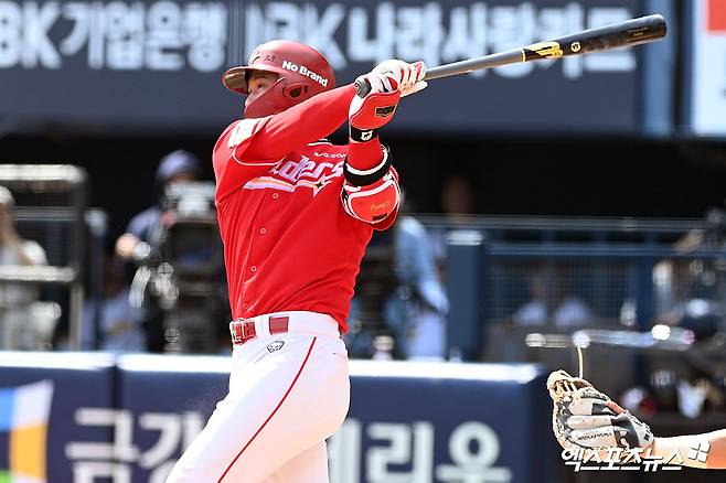 '와' KBO 최초 기록 나왔다…'527홈런 리빙 레전드' 최정, 통산 1만 타석 달성 [잠실 라이브]