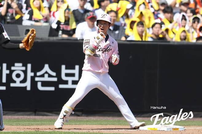 LG에는 노시환-강백호보다 더 무섭다… LG전 악마들, 3연전 내내 챔피언 괴롭혔다