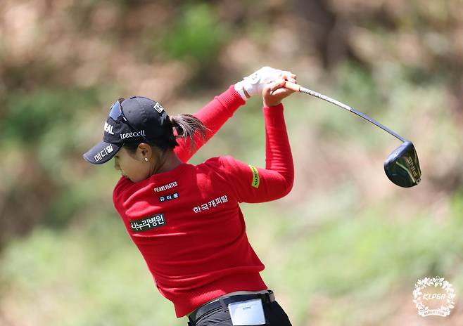 박현경 ‘2연속 준우승’ 아쉬움 떨친 대기록…KLPGA 4번째 통산 상금 ‘50억 원 돌파’ [오태식의 골프이야기]