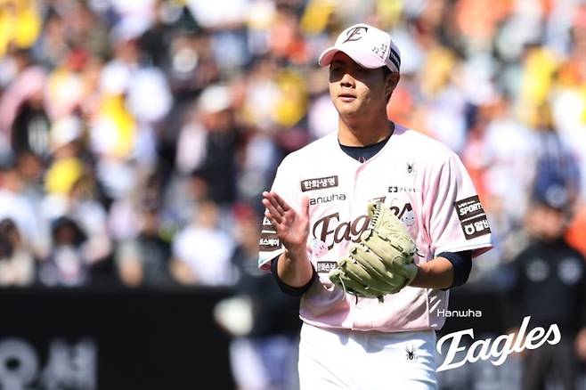 “선발 붕괴? 문제없다”→5월 팀 타율 0.335 ‘압도적 1위’…한화, 화력으로 버틴다 [SS포커스]