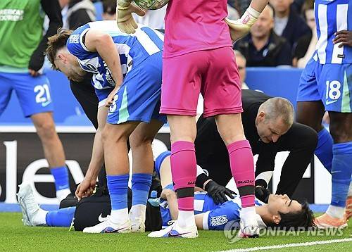 日 축구 최악의 사태…'EPL 맹활약' 최고 스타, 2026 월드컵 OUT→햄스트링 부상+최소 2개월 결장