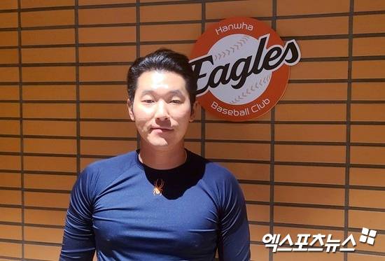 'LG전 2년 연속 4할' 실화? 잠실 출입 금지 당할라…황영묵