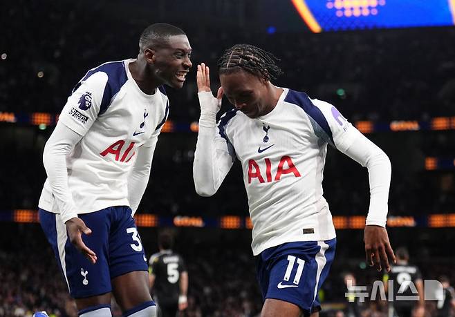 EPL 토트넘, 리즈와 1-1 무승부…2부 강등 확률 18.7%