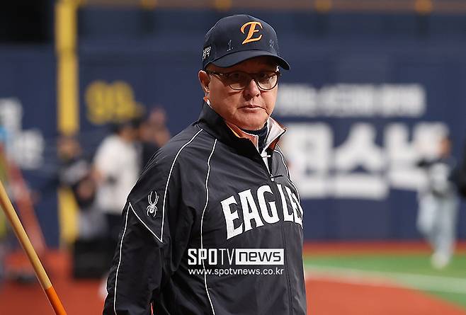 韓 최초 역사까지 썼는데…박준영 선발 빠진다, 김경문 감독