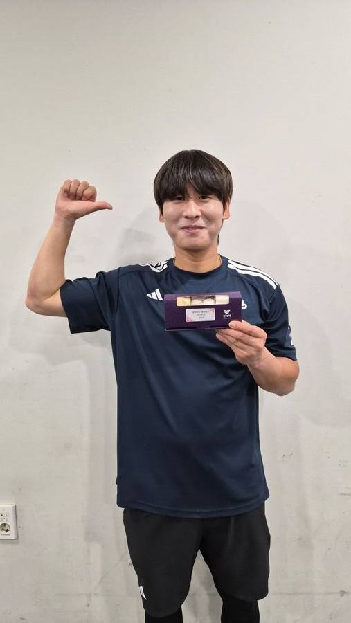 ‘감동의 인사’ 박찬호 역대급 보폭, 광주 시내 떡 동났을까… KIA도 “우리도 함께여서 행복했다”