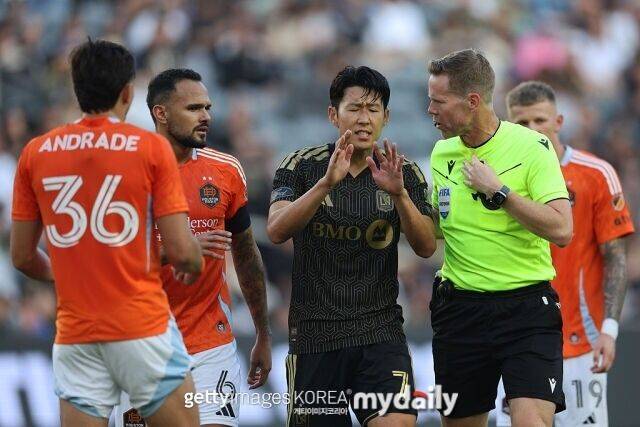 손흥민도 낙담했나, LAFC 라커룸 분위기 처참...
