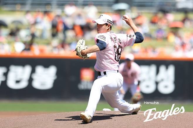 'KBO 45년사 최초 기록' 한화 박준영, 선발 아닌 불펜서 대기한다…