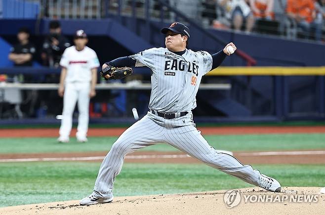 류현진 프로 통산 200승은 우리나라 투수 두 번째 위업