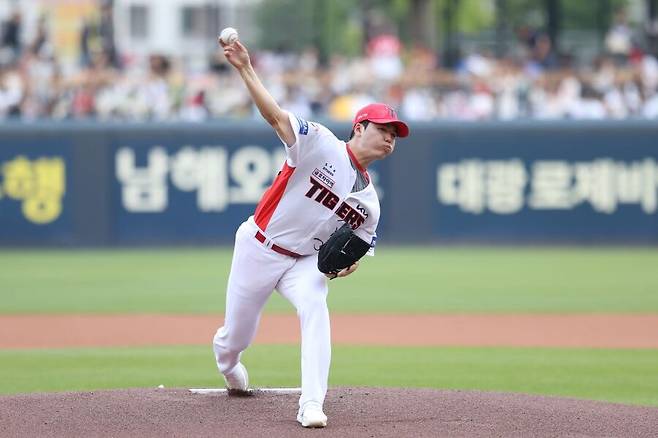 이범호의 그 조언, 이제 뜻을 알겠습니다… 무엇이 KIA ‘실질적 에이스’를 만들었나