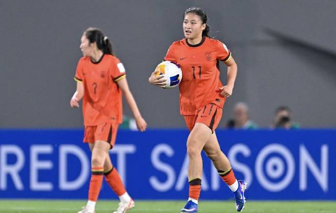 '0-2→2-2 잘 따라잡았는데…' 中 눈물 펑펑, 北 '해트트릭'에 당했다…'U-17 女 결승 진출 실패→월드컵 출전권은 확보'