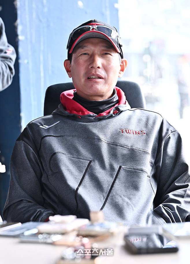 “감독, 코치 비난해달라” LG 주전 야수 ‘타격 부진’→염갈량, 본인 탓으로 돌렸다 [SS시선집중]