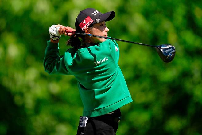 258m '대포알' 드라이브 쾅쾅…윤이나, LPGA 크로거 퀸시티 공동 선두 출발