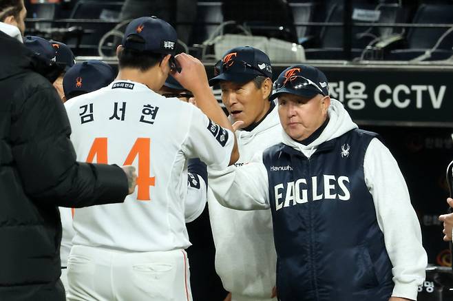 김병현·오승환의 독특한 투구 폼, 그리고 김서현의 '교정 거부'는 뭐가 다를까 [IS 이슈]