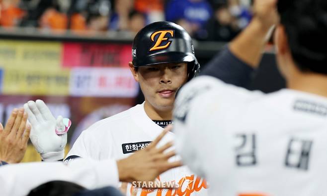 '장타율 리그 1위' 23세 한화 포수, 최형우와 맞먹는 미친 존재감, 강민호-양의지 15년 양강 구도 '마침내' 깨지나