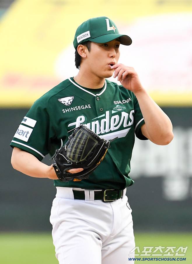 '믿어도 되나' 덜덜 떨던 독립리거, 153km으로 4회까지 버텼다[인천 현장]