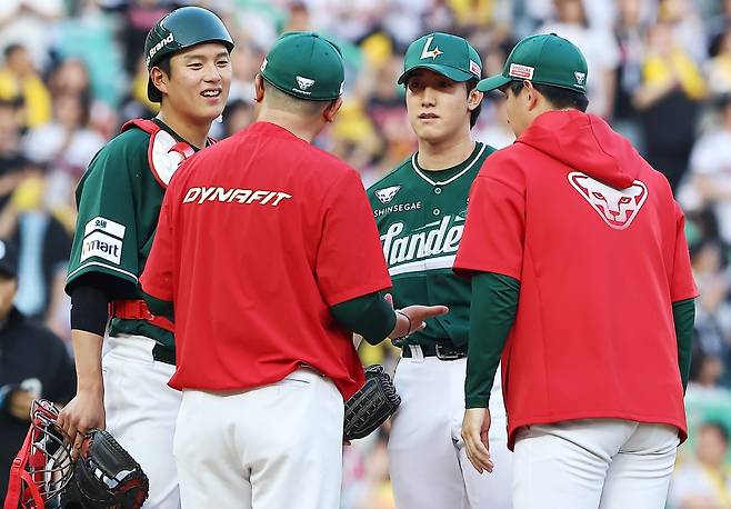 '1억 쾅' 6주 단기 알바 7K+최고 153km…KBO 두 번째 등판 어땠나 [인천 현장]