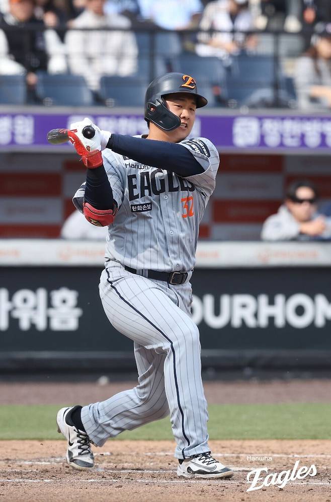 한화는 2군에도 타격기계 포수가 있다…2루타→홈런→안타 대폭발, 트레이드로 안방 메웠던 시절 끝났다