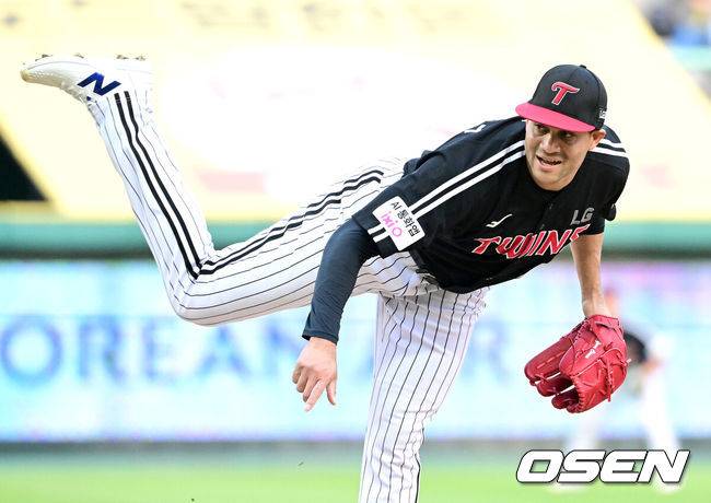 “매일 잘 던져야 한다” LG 20억 외인 투수, 생존 미션 1단계 통과…송구 실책 없었더라면 QS 가능