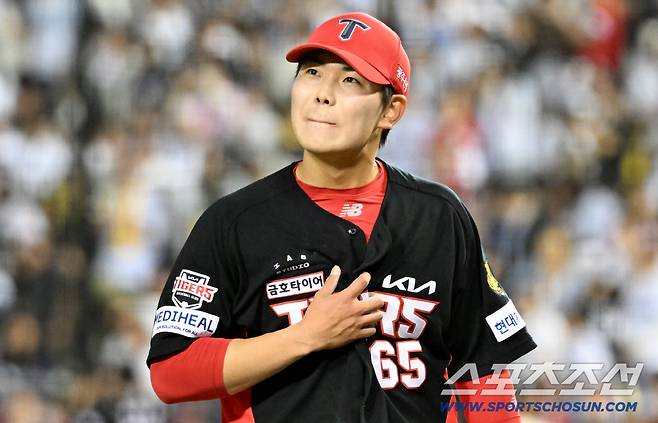 'ERA 0.93 특급' KIA 이러려고 아꼈다, 또 4아웃 진땀승…