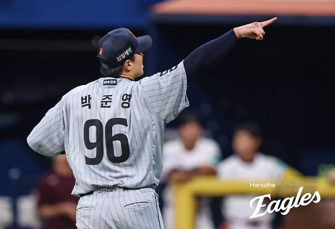‘류현진이 붙여준 별명’ 또또 첫 승 챙긴 한화네 ‘준영이들’…“형 승리 자극됐다” [SS시선집중]