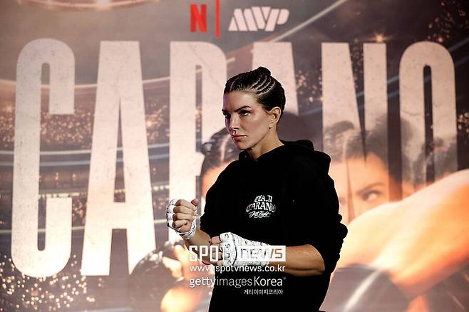 '17초 만에 끝냈다' UFC 전 챔피언 로우지 1R 암바승…