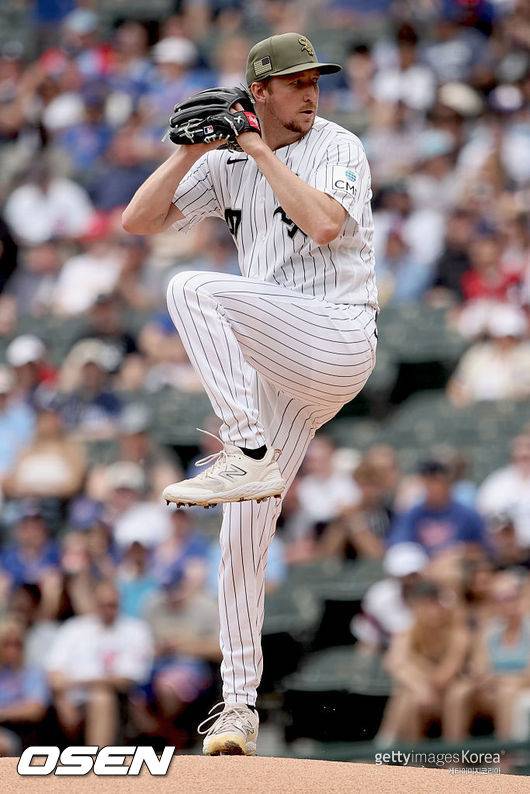 KBO 장악했던 20승 투수 맞아? 홈런 맞고 볼넷-볼넷-볼넷-볼넷 조기 강판…패전 간신히 면하다