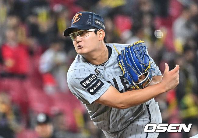 '투구폼 수정 제안 거절' 이유있는 자신감? 뜬공-볼넷-K-K…김서현, 1점차에 무실점 홀드 [오!쎈 퓨처스]