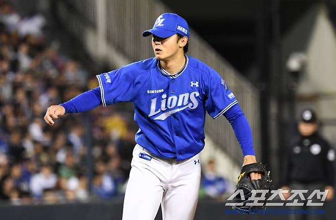 차라리 없는게 낫다? 절반이 '교체' 고민중 → 기회는 단 1번! 외인 1호 나왔는데…'실망감 절절' 아쿼는 잠잠한 이유