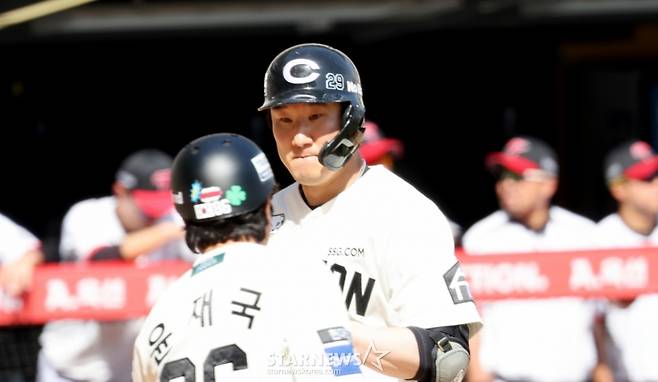 '타율 0.377' 맹타 박성한이 사라졌다→오태곤도 결장! 이숭용이 직접 밝힌 이유