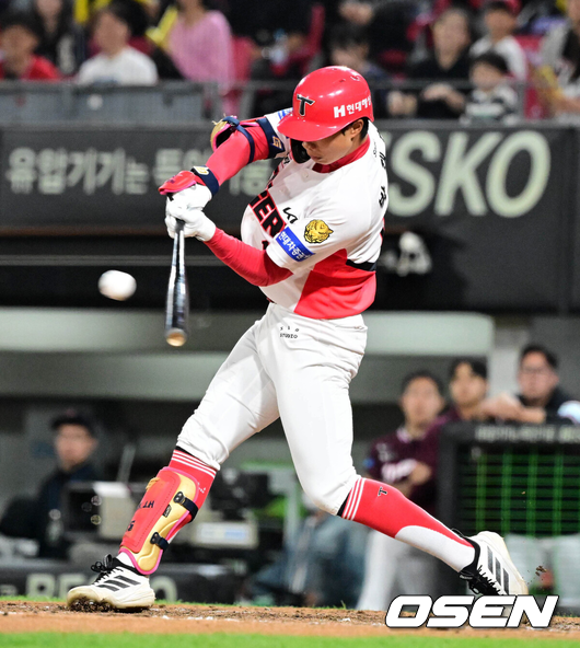 레전드와 나란히 3홈런 미친 타격...김호령, 19살 리드오프 특별소환