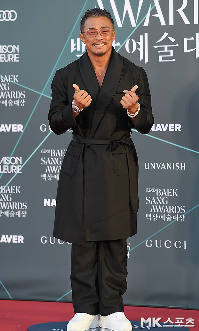 격투기 세계 최강 “추성훈과 한국에서 싸우겠다”