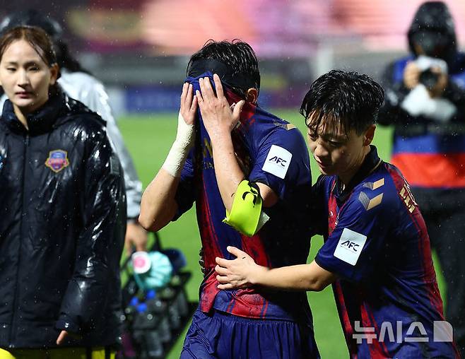 남북대결서 PK 실축하고 펑펑 운 지소연