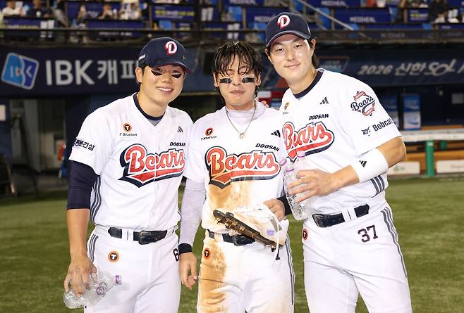KIA 이 선수 왜 놓쳤나? '80억 유격수' 싸다 싸! 공수+허슬 다 갖췄네…