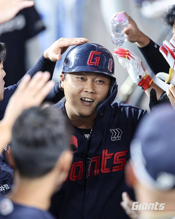 큰일 났다! '5G 3홈런 OPS 1.276' 한동희가 또 다치다니…이번엔 오른쪽 옆구리 부상, 롯데 한숨 '푹'