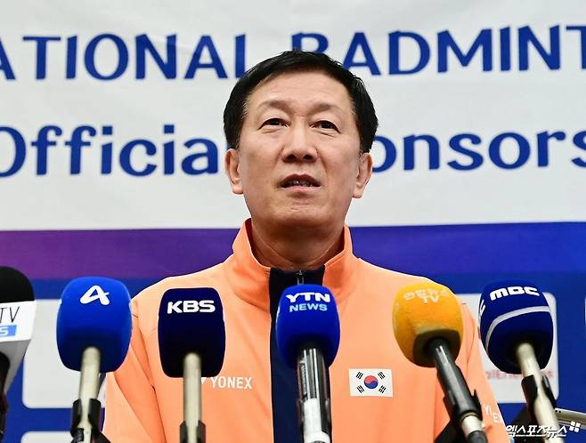 안세영, 9월 AG 끝나면 '트로피 욕심' 버린다…박주봉 감독